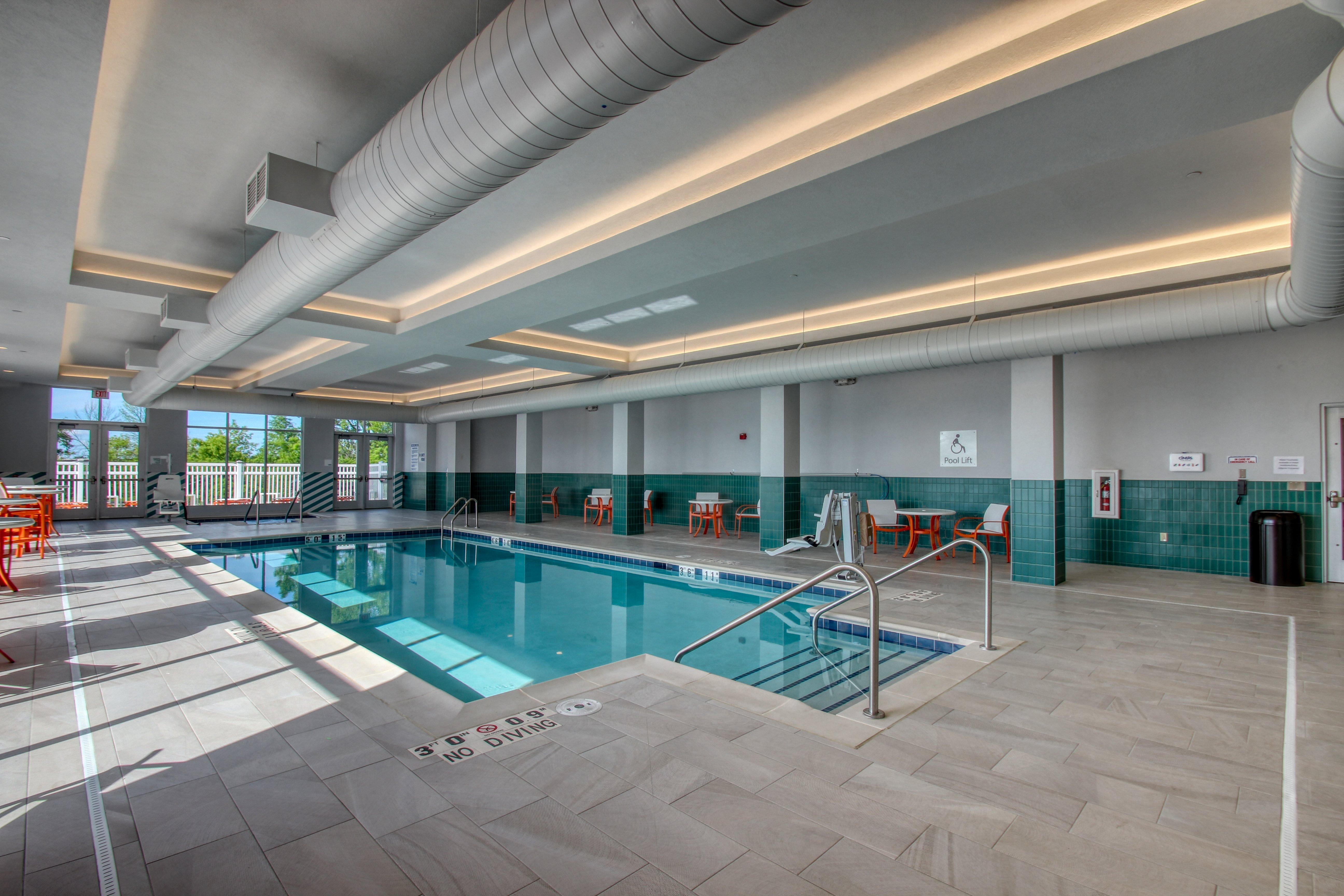 Holiday Inn - Appleton By Ihg Bagian luar foto