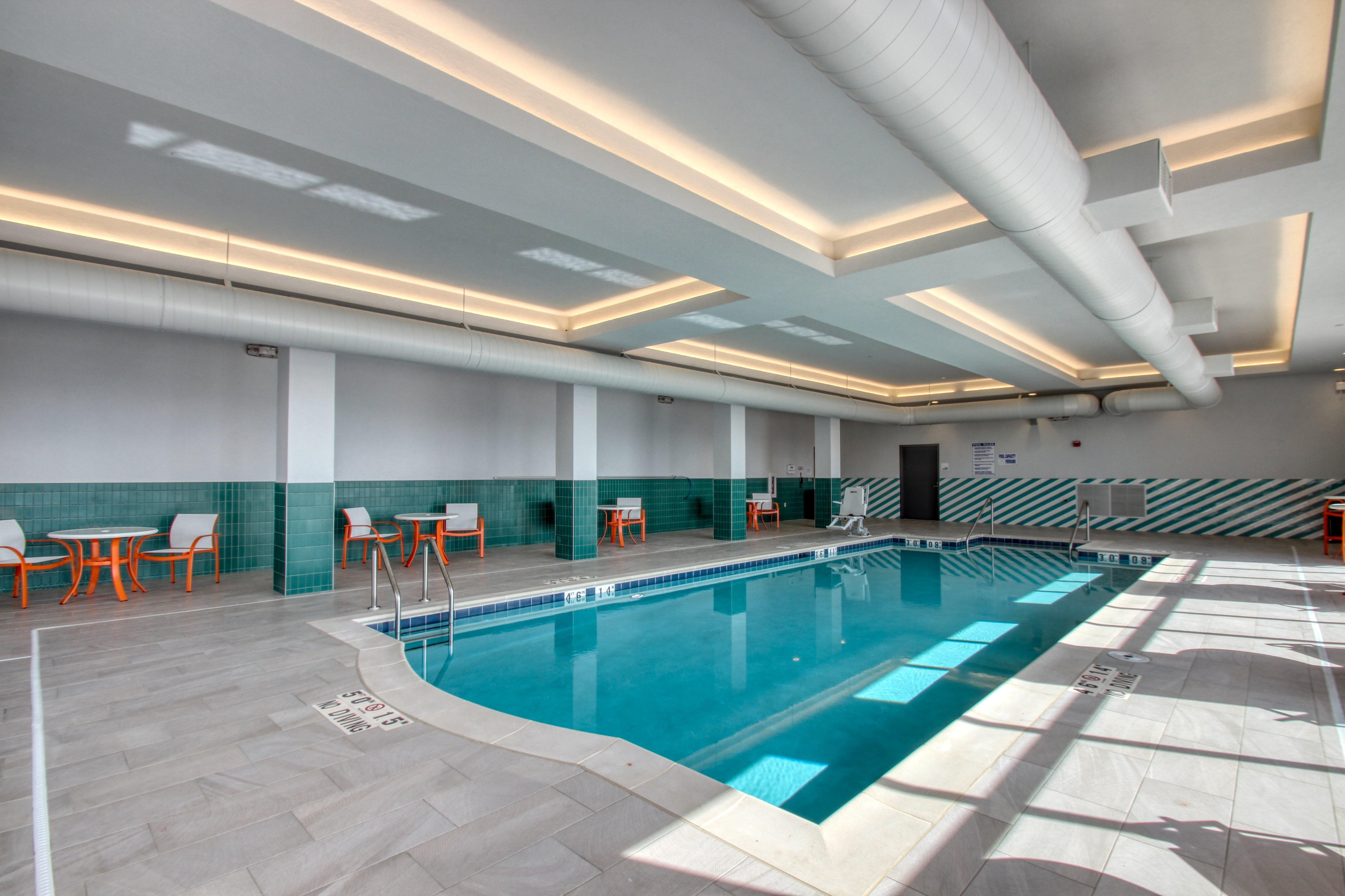 Holiday Inn - Appleton By Ihg Bagian luar foto