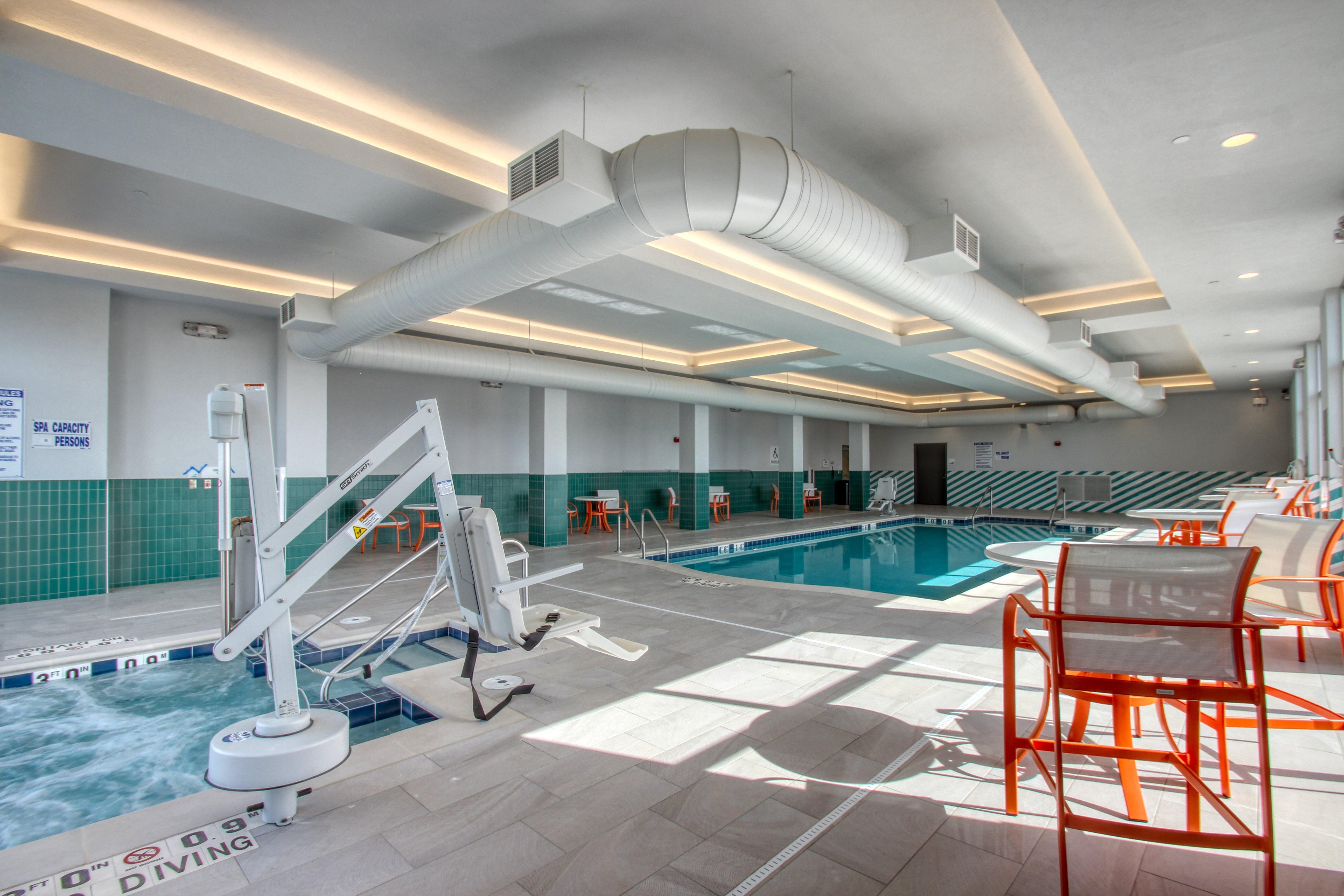 Holiday Inn - Appleton By Ihg Bagian luar foto