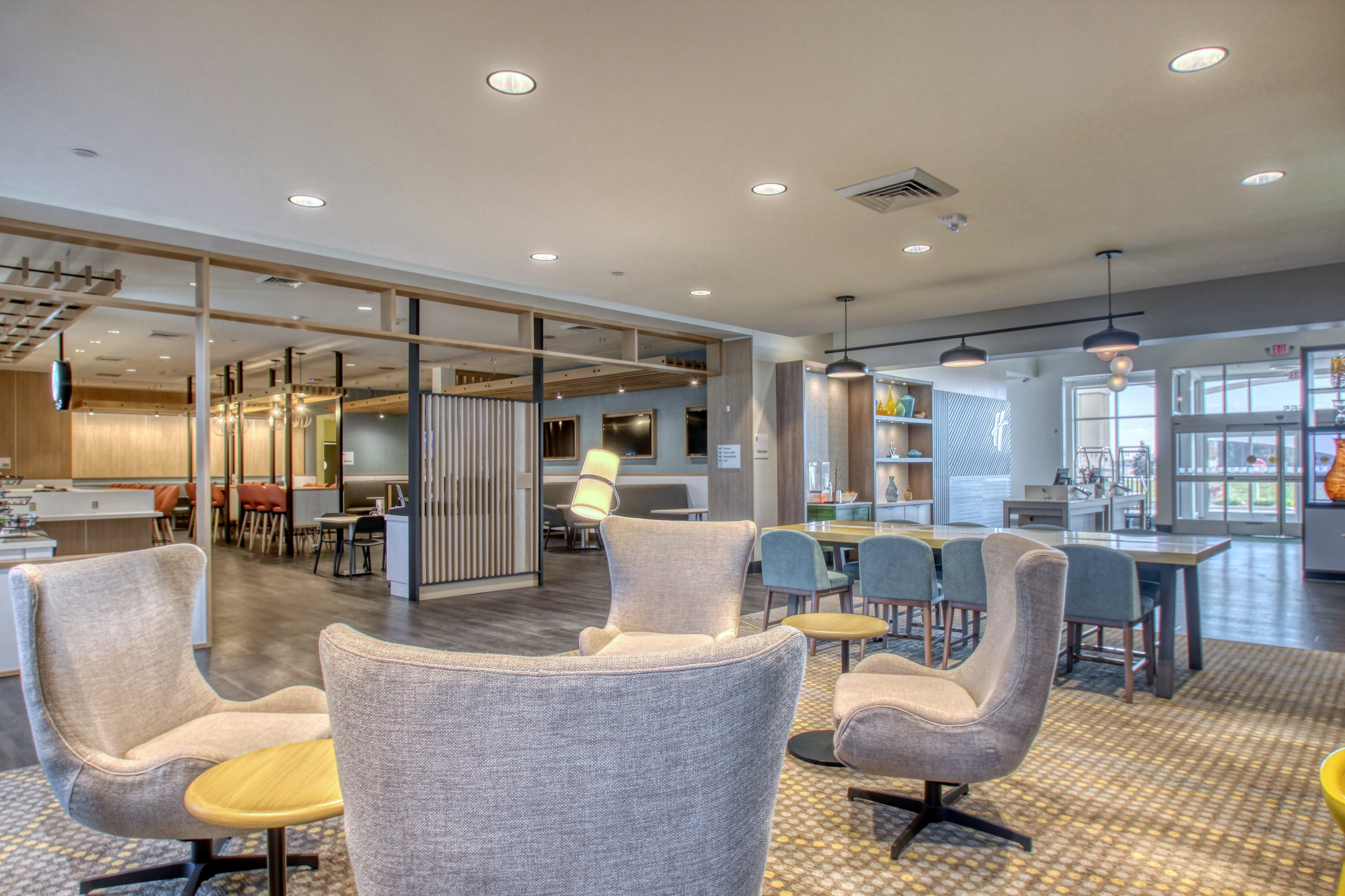 Holiday Inn - Appleton By Ihg Bagian luar foto