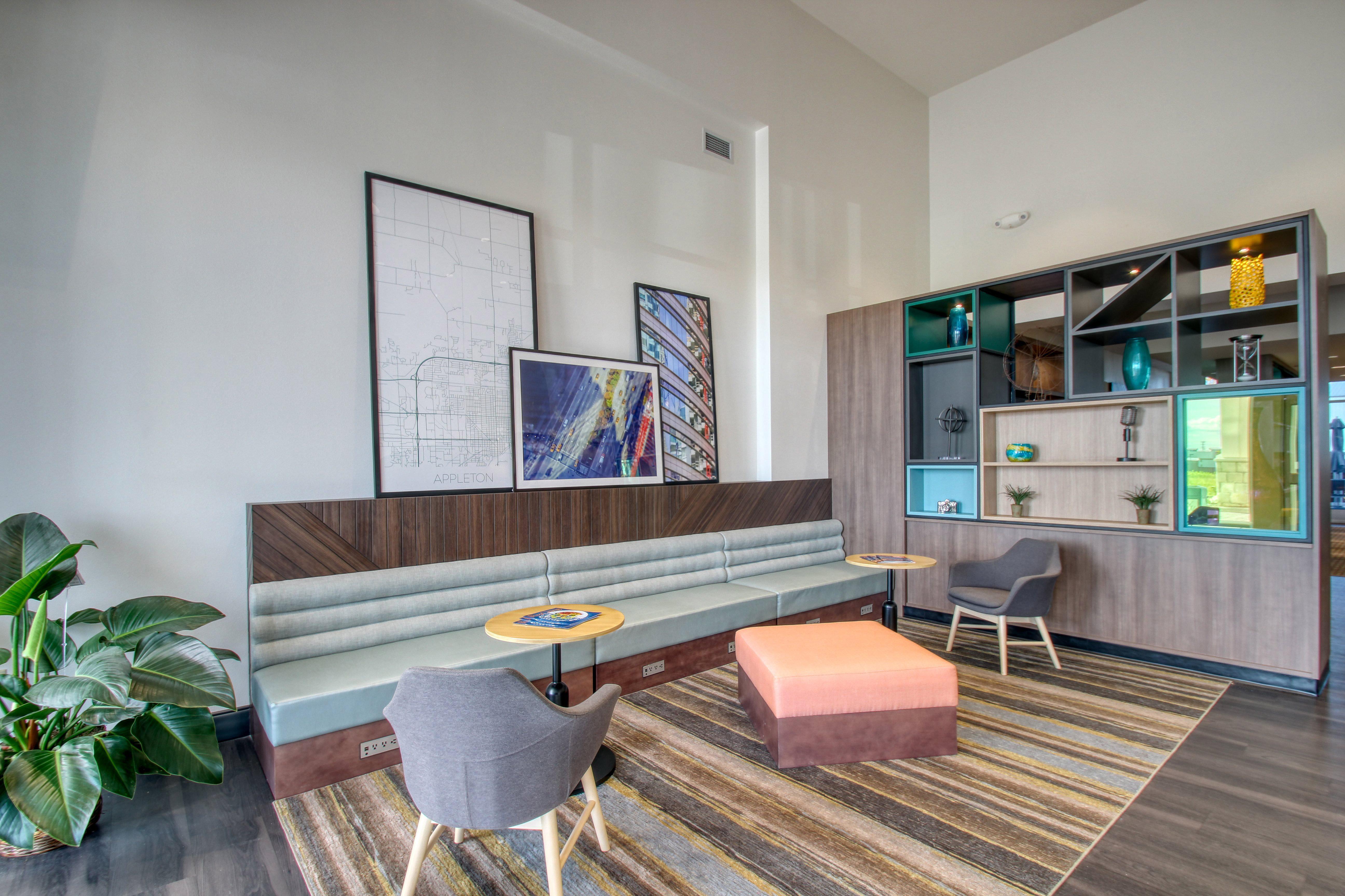 Holiday Inn - Appleton By Ihg Bagian luar foto