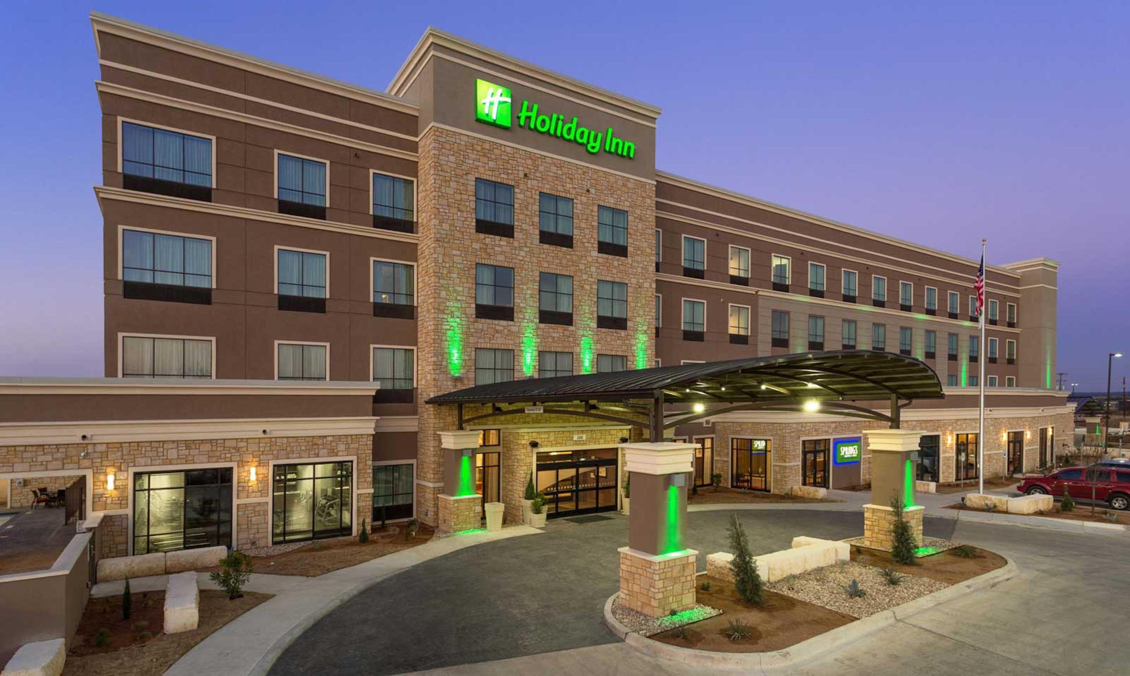 Holiday Inn - Appleton By Ihg Bagian luar foto